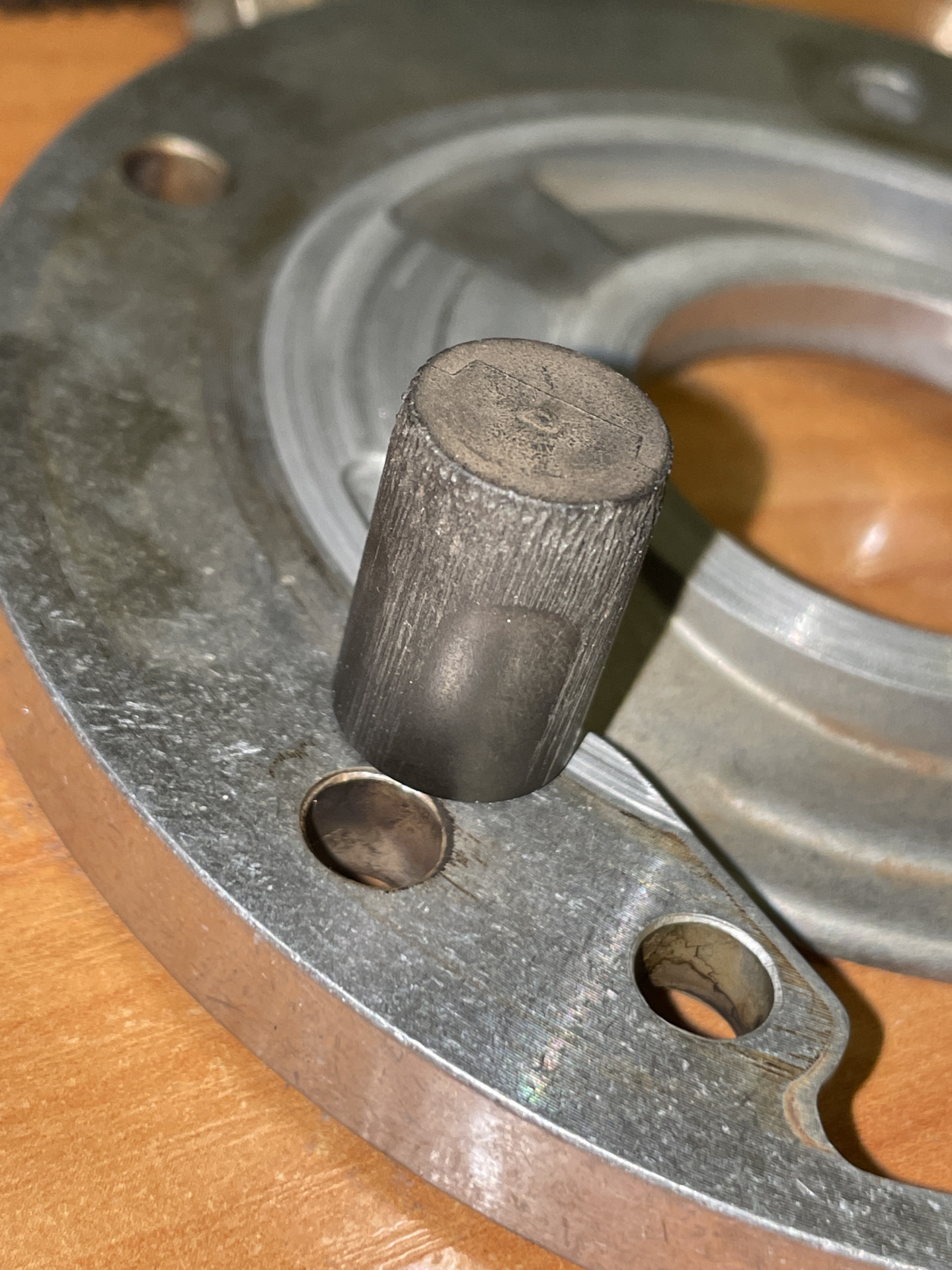 Моргает лампочка давления масла — Volvo S60 (1G), 2,4 л, 2003 года ...