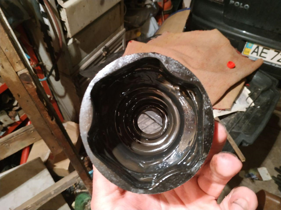 Замена пыльника гранаты — Volkswagen Polo Mk4F, 1,4 л, 2008 года ...