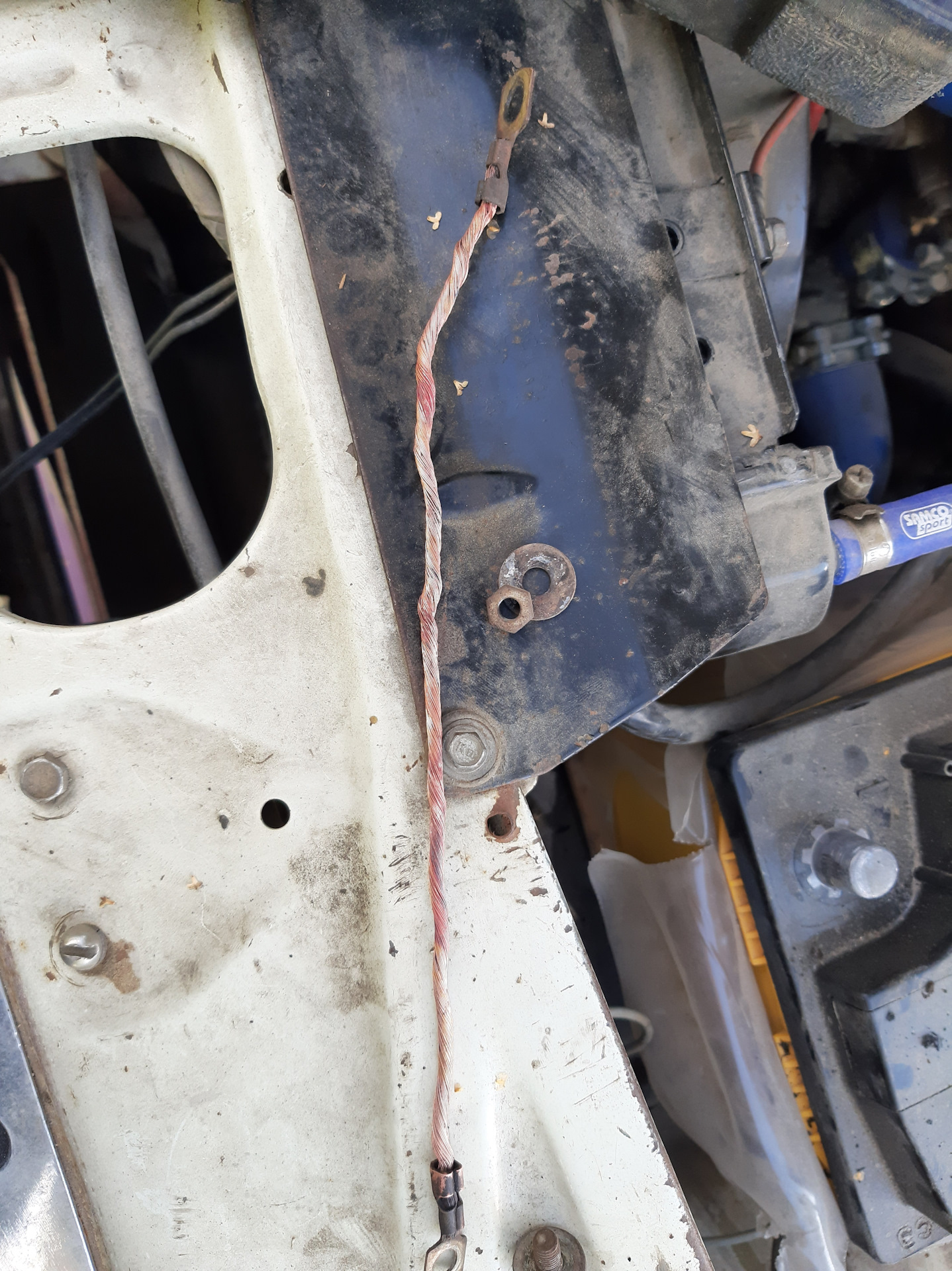 Клеммы, потеря заряда — ГАЗ 2401, 2,4 л, 1983 года | своими руками | DRIVE2