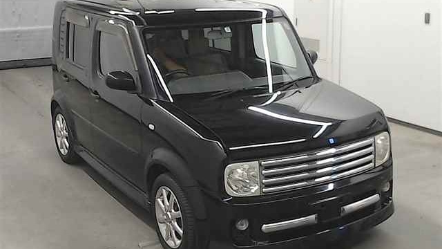 Nissan Cube CR14DE 1.4 AT