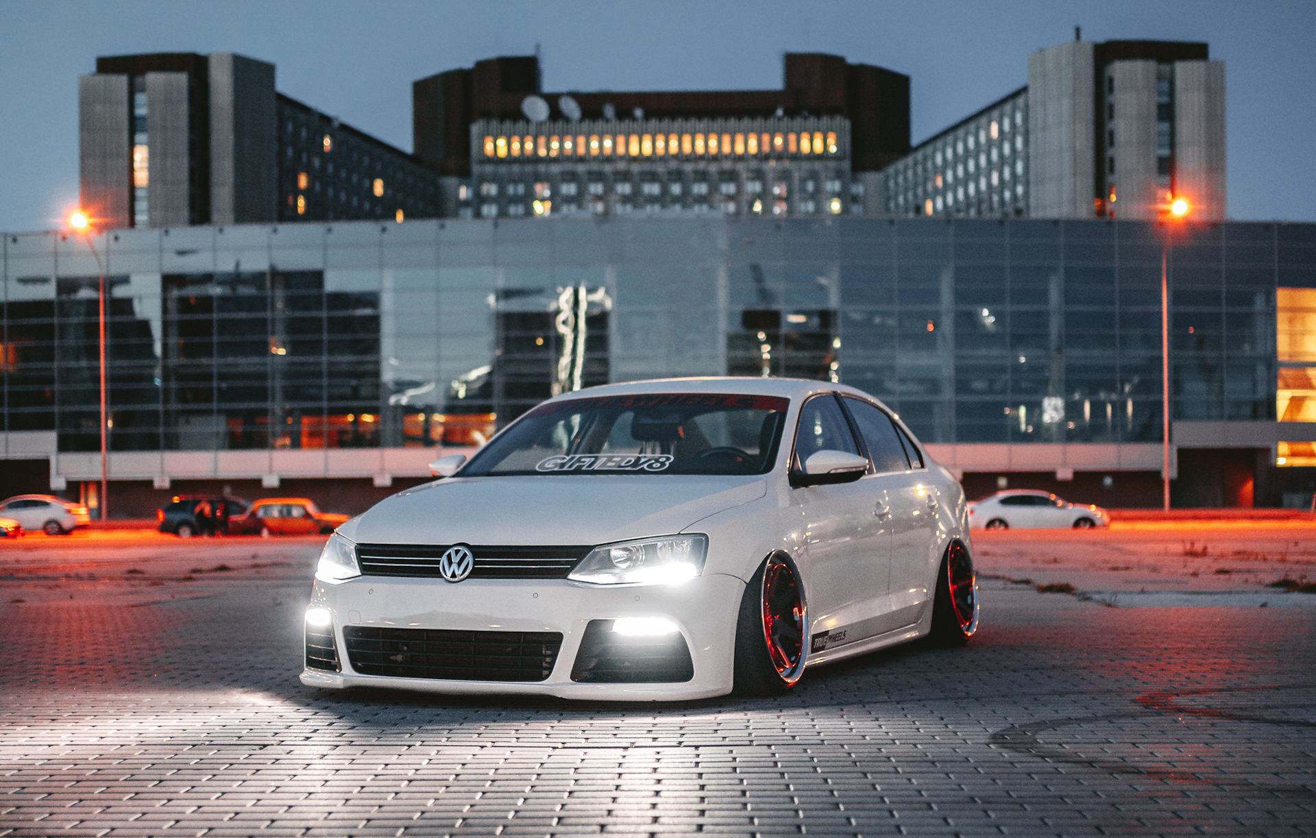 VW Jetta drive2