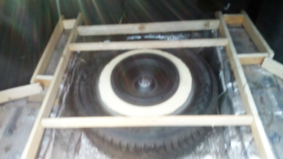 Саб в запаску. — DRIVE2