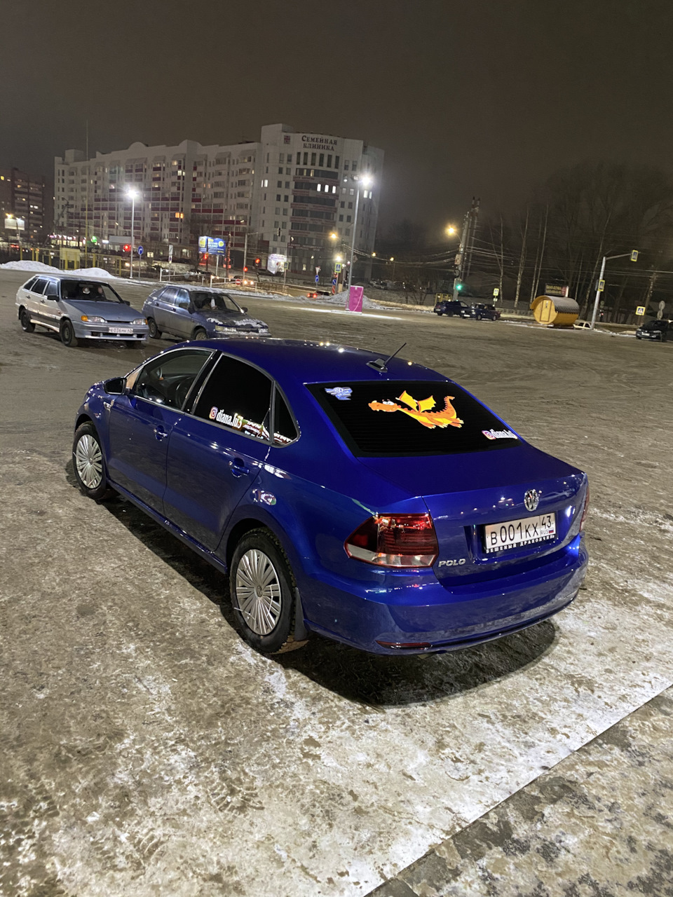 Постоянно налипает снег на колёсные арки и пороги — Volkswagen Polo Sedan,  1,6 л, 2018 года | наблюдение | DRIVE2