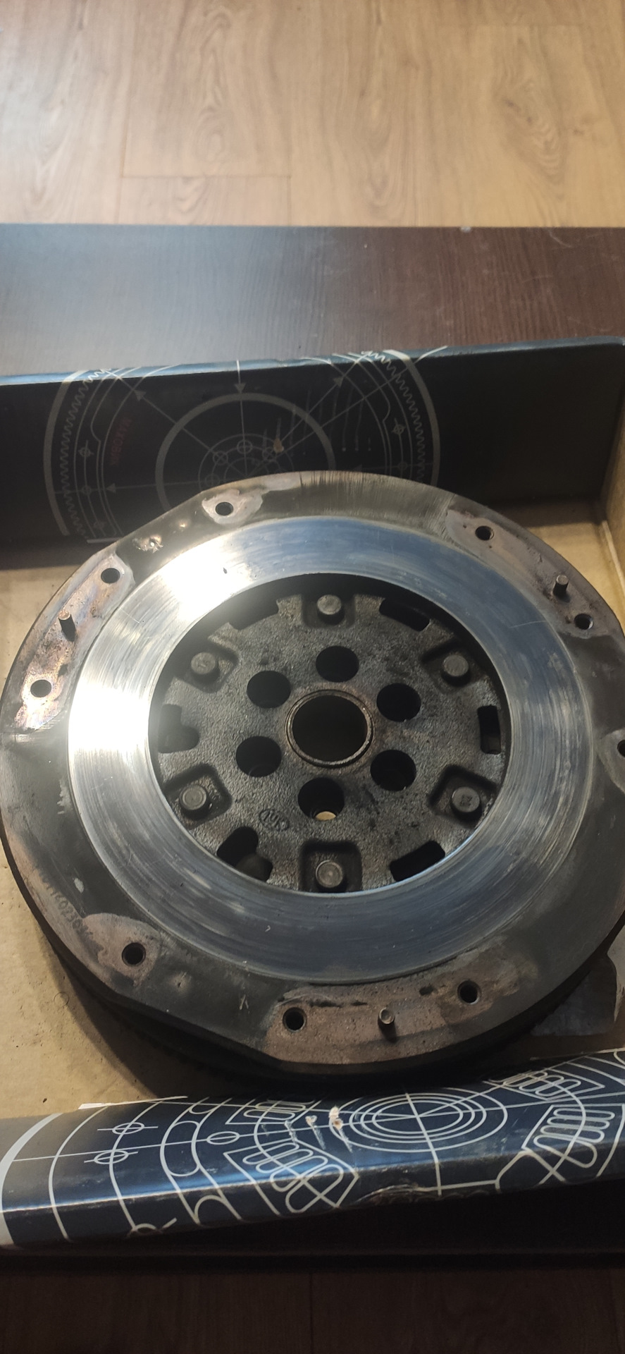 Выработка, риски, ямы по перемитру — Nissan Qashqai (1G)