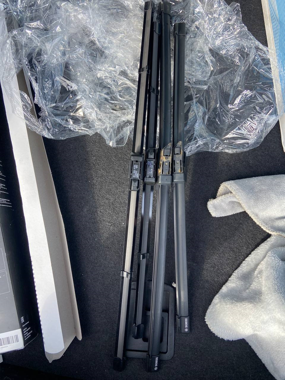 Щетки стеклоочистителя оригинал VAG 8K1998002A — Audi A4 (B8), 1,8 л ...