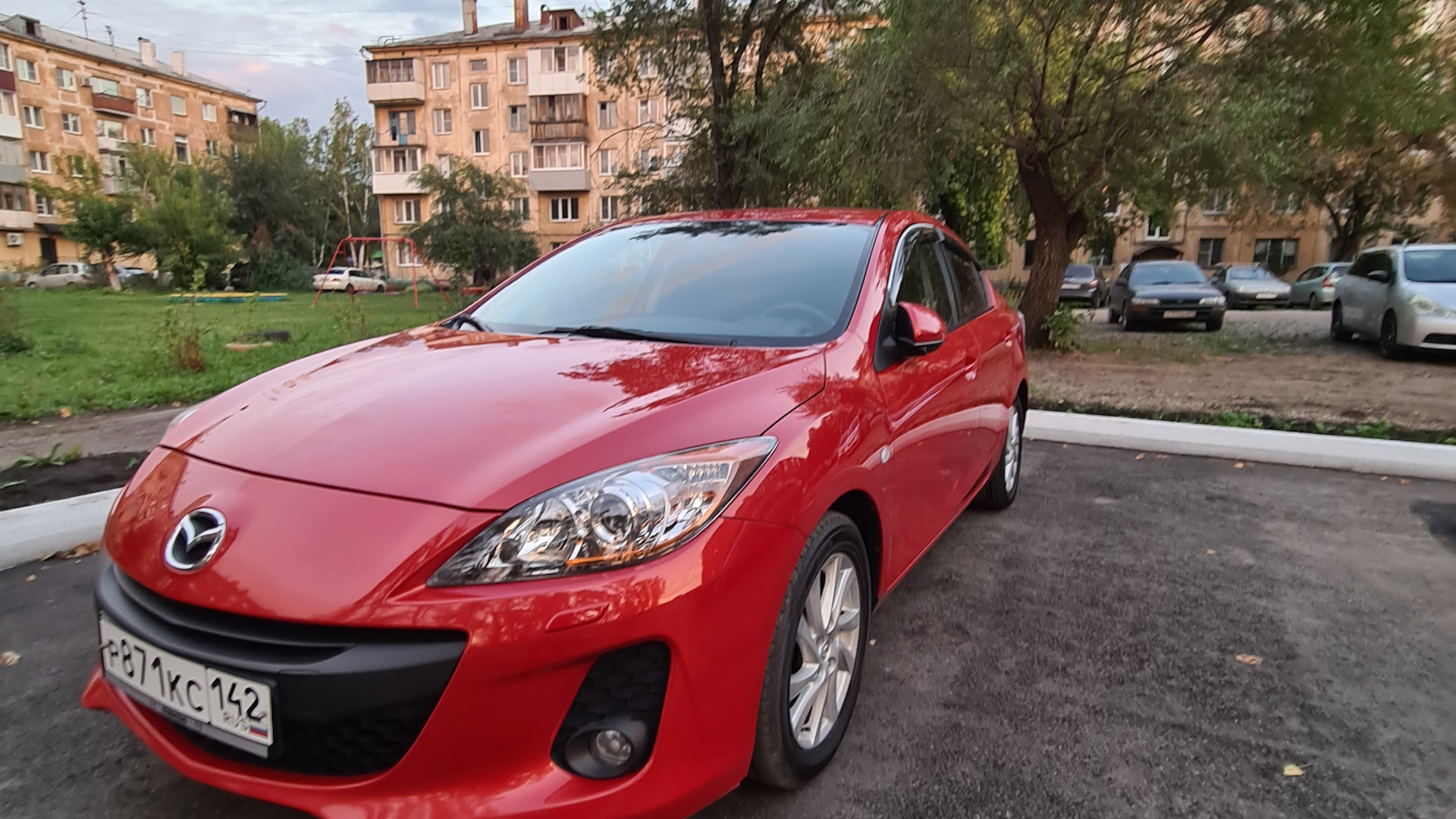 Mazda 3 (2G) 1.6 бензиновый 2012 "Пузик" на DRIVE2