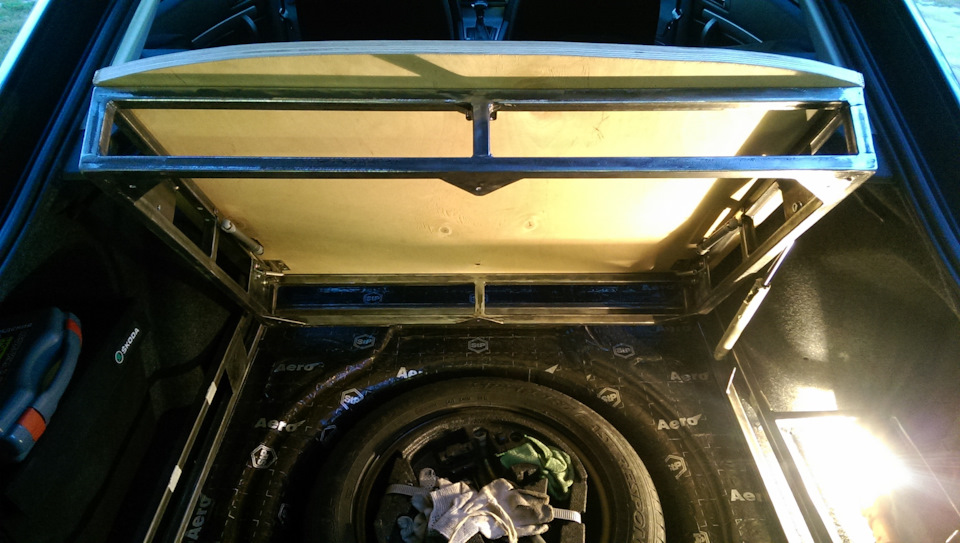 Фальшпол в багажнике — Skoda Octavia A5 Mk2, 1,6 л, 2011 года ...