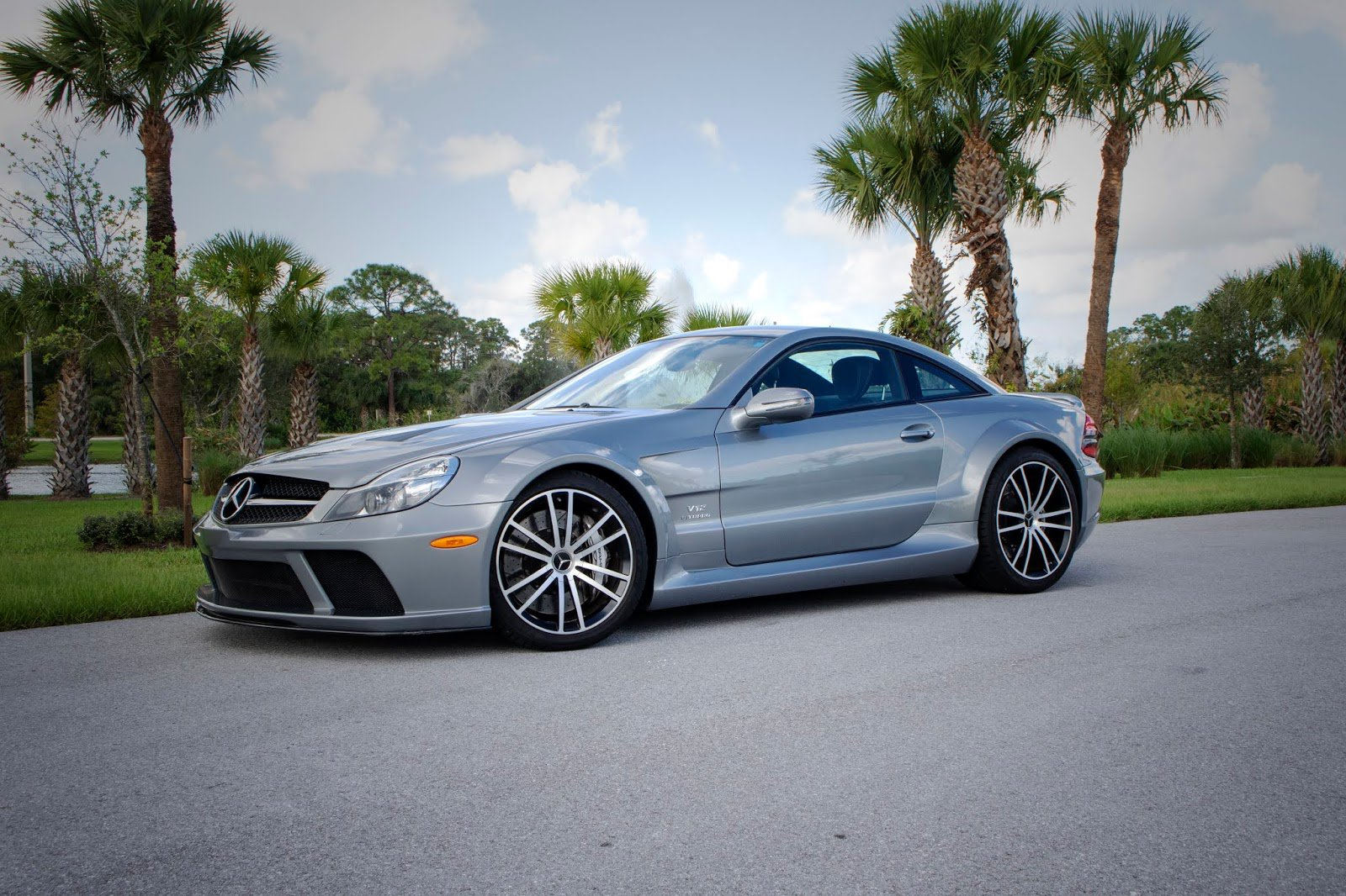 Mercedes Benz SL Black