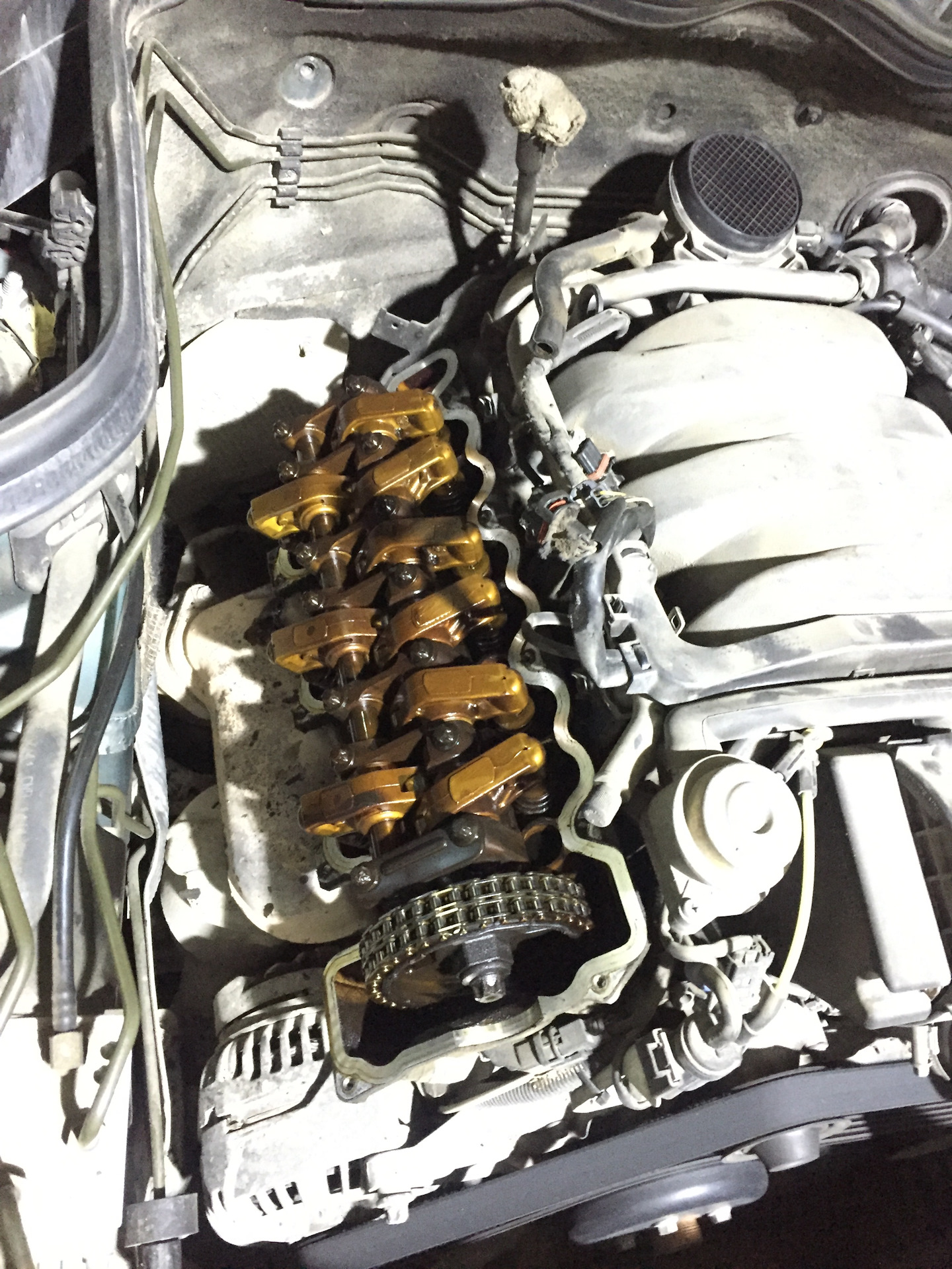 М 112. М112 Мерседес. Mercedes w211 м112. Маслосъемные колпачки м112. Маслосъемные колпачки Мерседес 112 мотор.