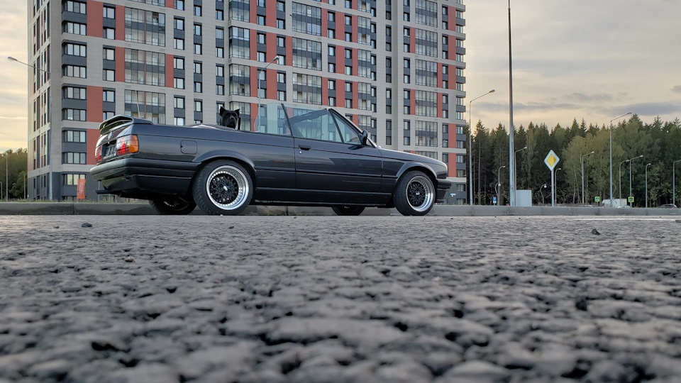 Комплектация по вину. — BMW 3 series Convertible (E30), 1,8 л, 1991 ...