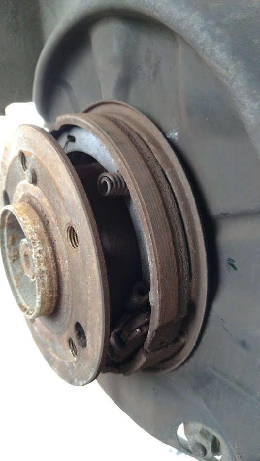 А вот и барабашка — Mercedes-Benz E-Class (W124)