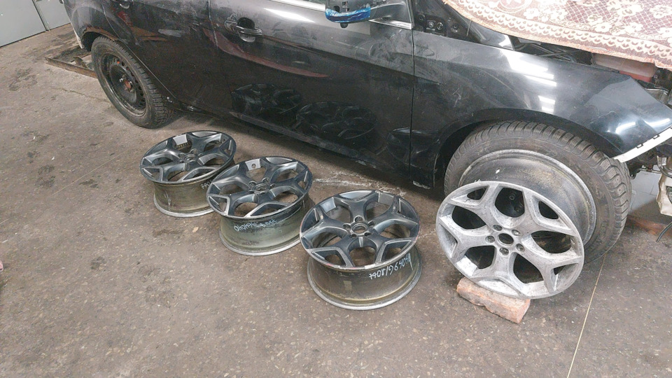 Диски от Ford Focus 2 ST — Ford Focus Hatchback III, 2 л, 2013 года ...
