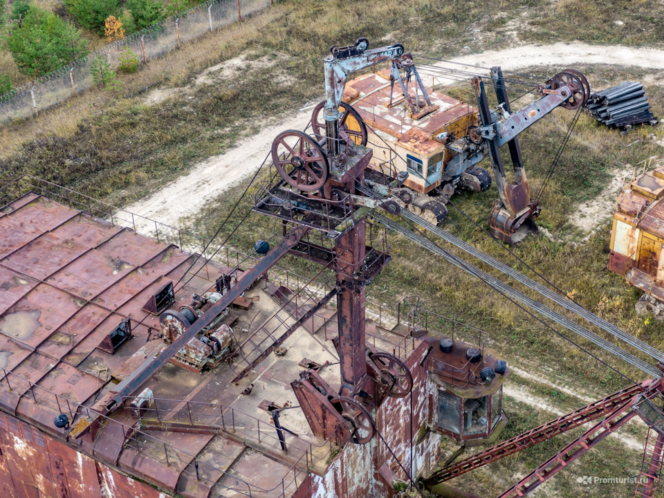 афанасьевский карьер воскресенск история. lqAAAgE9KeA 960. афанасьевский карьер воскресенск история фото. афанасьевский карьер воскресенск история-lqAAAgE9KeA 960. картинка афанасьевский карьер воскресенск история. картинка lqAAAgE9KeA 960. АФАНАСЬЕВСКИЙ КАРЬЕР — горное предприятие по разработке Афанасьевского месторождения карбонатных пород; входит в ПО "Воскресенскцемент" Главзападцемента Министерства промышленности строительных материалов CCCP. Расположен в Воскресенском районе Московской области, на правом берегу р. Москва. Введён в эксплуатацию в 1964. В геологическом строении месторождения принимают участие горизонтально залегающие каменноугольные, юрские и четвертичные отложения. афанасьевский карьер воскресенск история. lqAAAgE9KeA 960. афанасьевский карьер воскресенск история фото. афанасьевский карьер воскресенск история-lqAAAgE9KeA 960. картинка афанасьевский карьер воскресенск история. картинка lqAAAgE9KeA 960. АФАНАСЬЕВСКИЙ КАРЬЕР — горное предприятие по разработке Афанасьевского месторождения карбонатных пород; входит в ПО "Воскресенскцемент" Главзападцемента Министерства промышленности строительных материалов CCCP. Расположен в Воскресенском районе Московской области, на правом берегу р. Москва. Введён в эксплуатацию в 1964. В геологическом строении месторождения принимают участие горизонтально залегающие каменноугольные, юрские и четвертичные отложения.