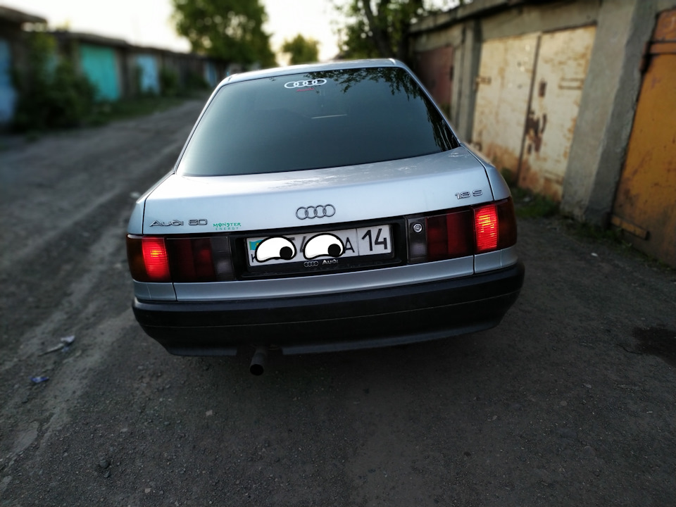 Красота — Audi 80 (B3)