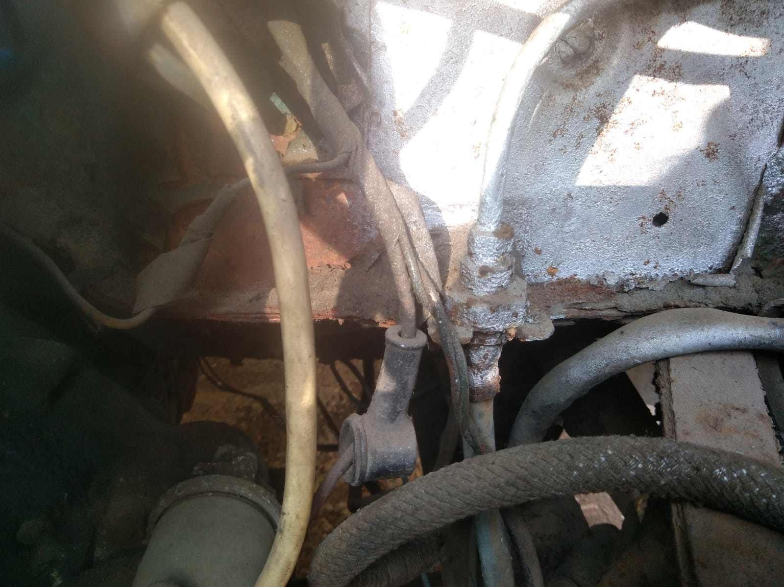 Пропало сцепление. Стала тугая педаль.( Вопрос: как смазать ...