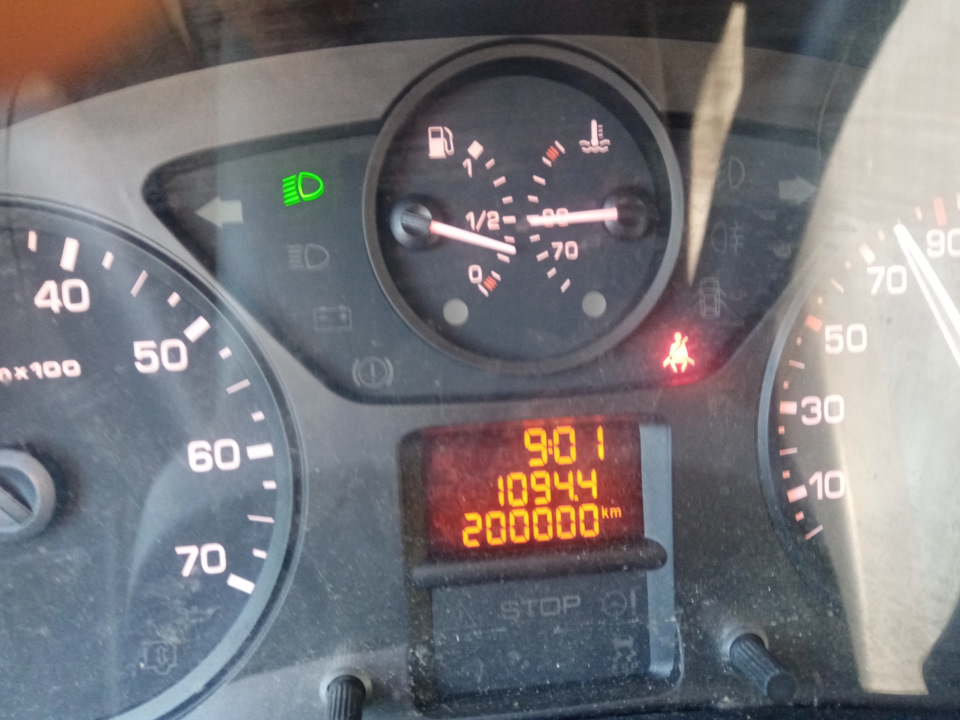 Ну вот, и я до юбилейчика накотал. — Peugeot Partner Tepee, 1,6 л, 2009 ...