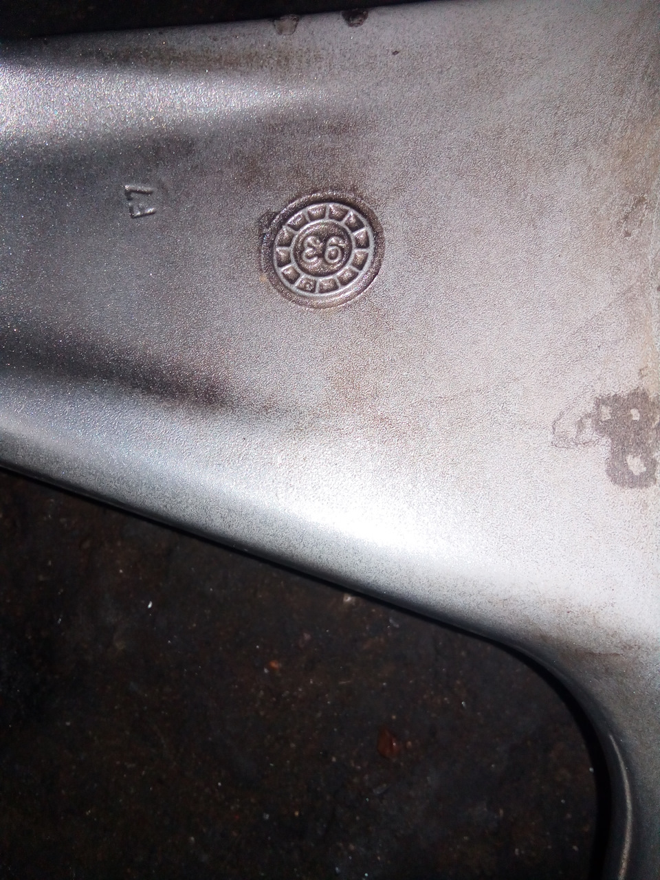 Azev R16 — Volkswagen Passat B3, 1,8 л, 1991 года | колёсные диски | DRIVE2