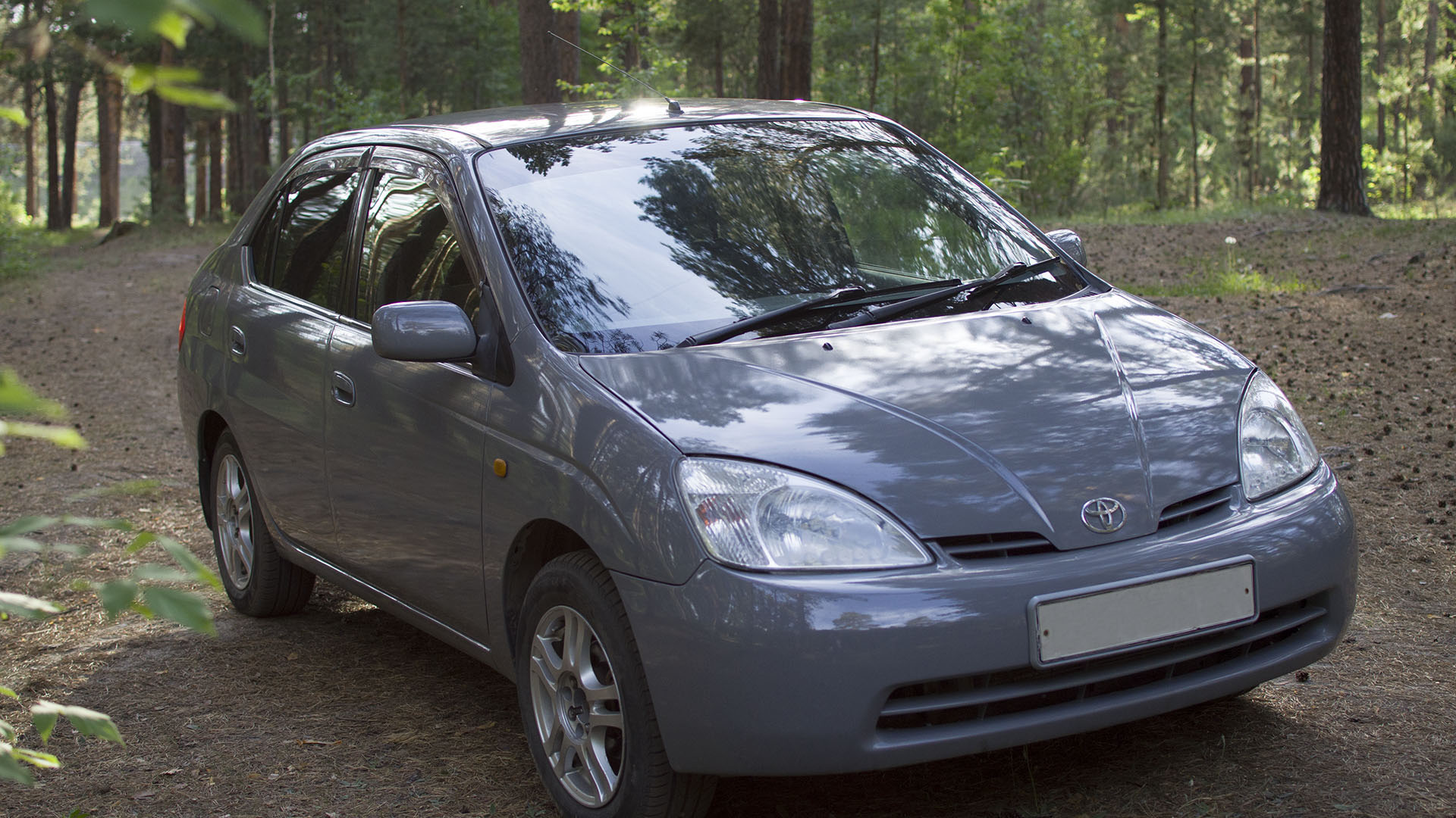 Toyota Prius (11) 1.5 бензиновый 2000 | на DRIVE2