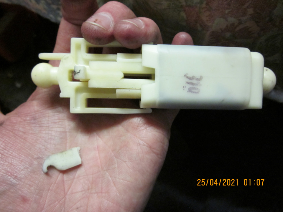 Это фиаско, братан! (фотки внутренностей запарил сделать) — Lada Vesta SW (1G)