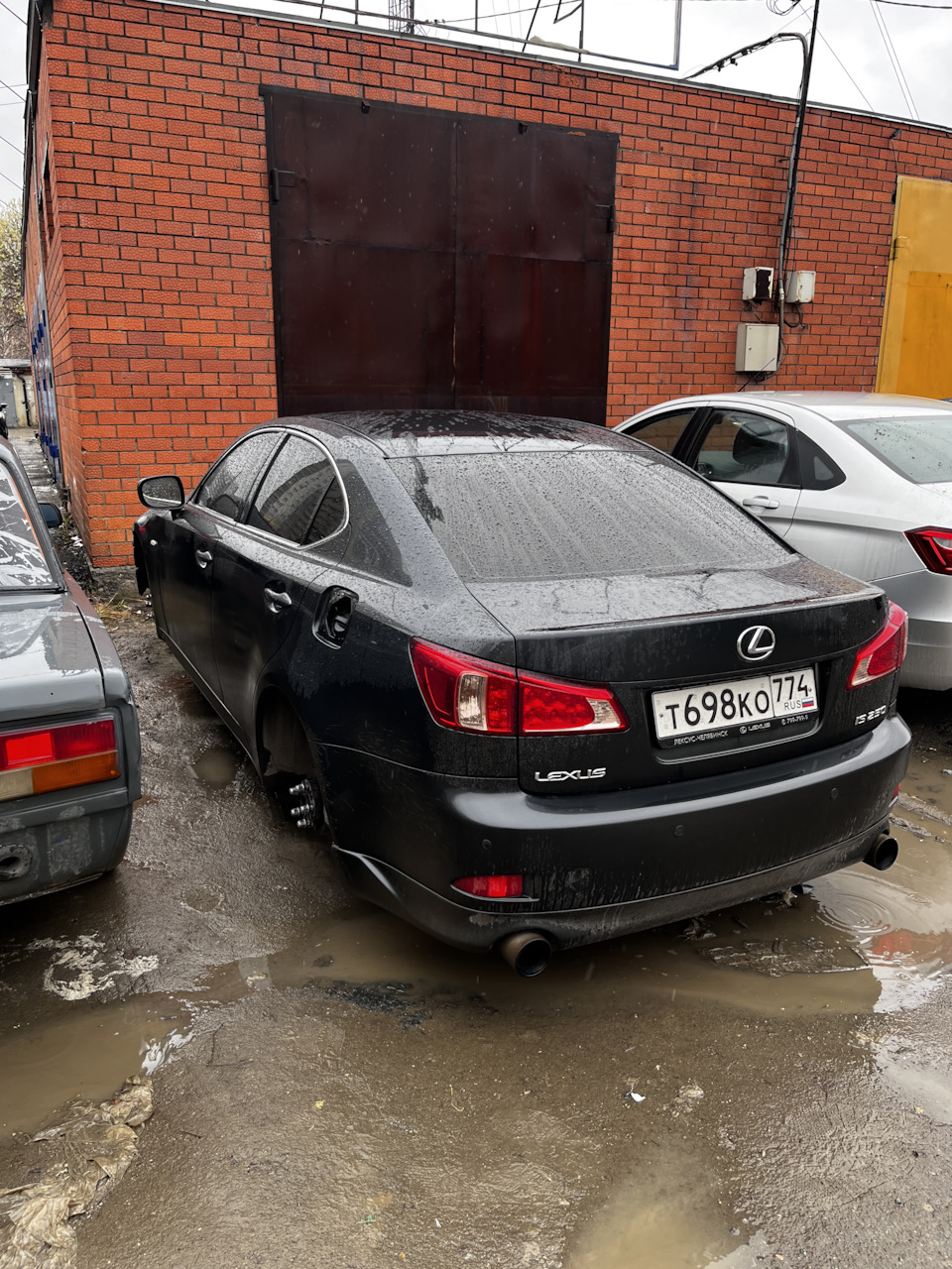 Покраска и подбор дисков 🛞 — Lexus IS II, 2,5 л, 2008 года | тюнинг |  DRIVE2