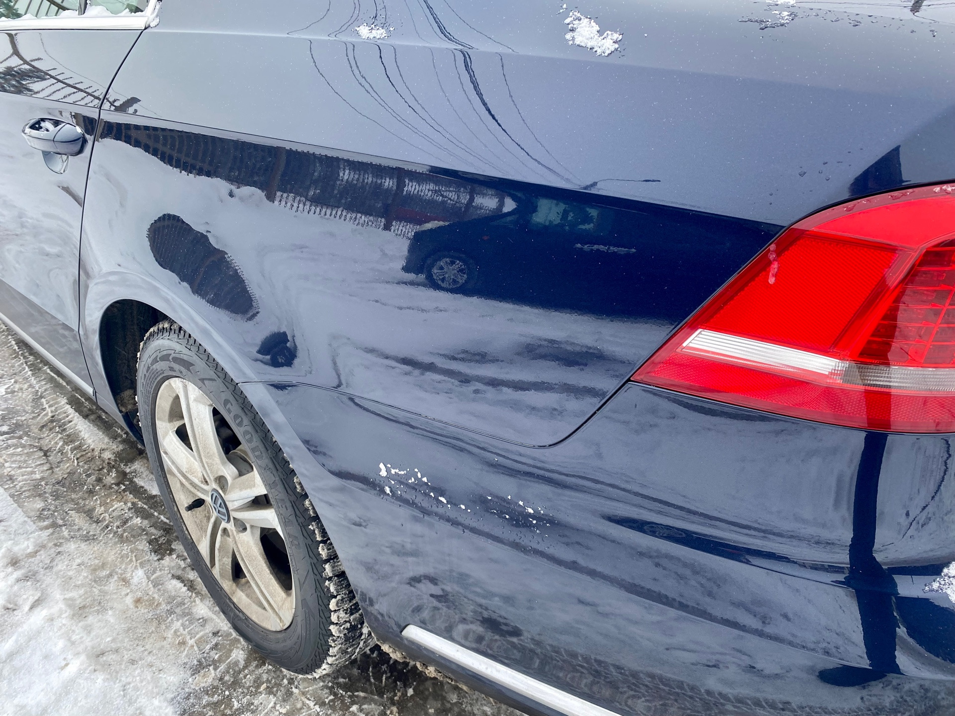 volkswagen-passat-b7-1-8
