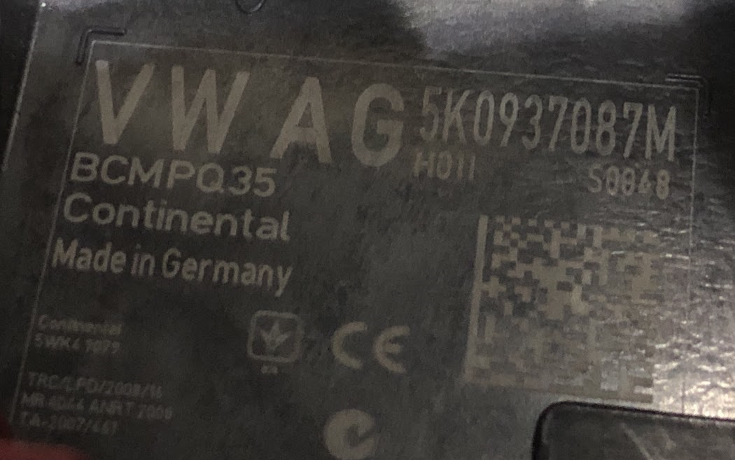 Блок управления бортовой сети J519 не выдает ряд сигналов — Volkswagen ...