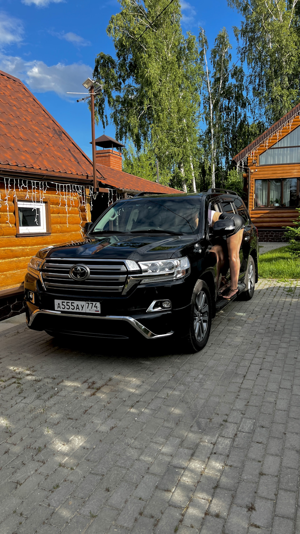 Такая разная моя супруга. Ч2😉 — Toyota Land Cruiser 200, 4,5 л, 2018 года  | фотография | DRIVE2