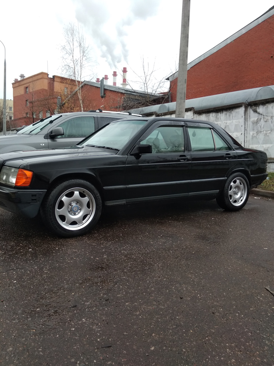 Не о чём ! — Mercedes-Benz 190 (W201), 1,8 л, 1985 года | колёсные диски |  DRIVE2