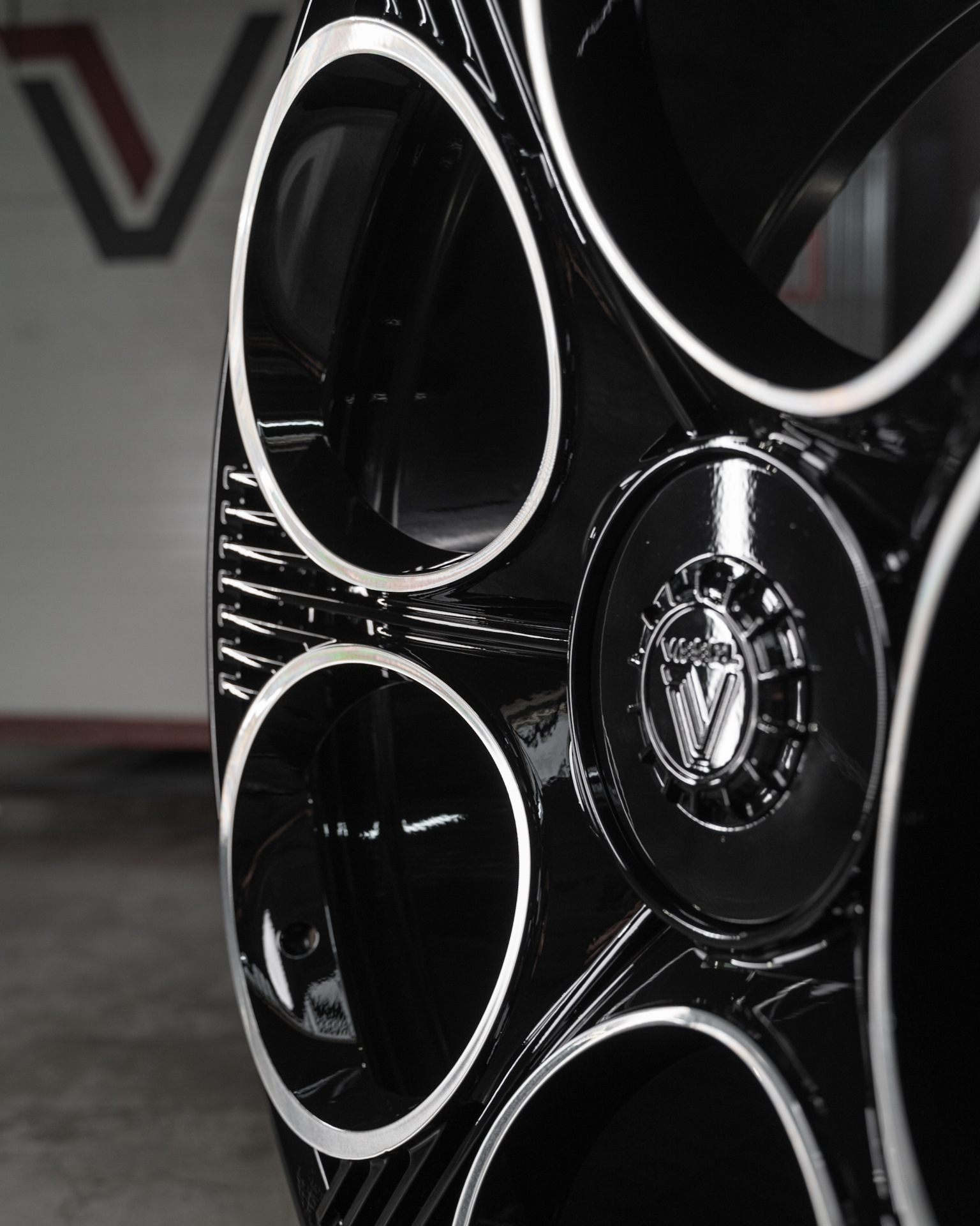 Кованые диски на Lamborghini Urus — VISSOL WHEELS на DRIVE2