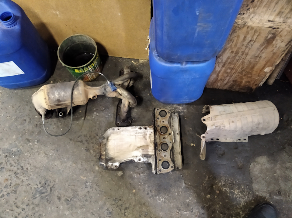 Прокладка масляного корпуса — Peugeot 308 (1G), 1,6 л, 2009 года ...