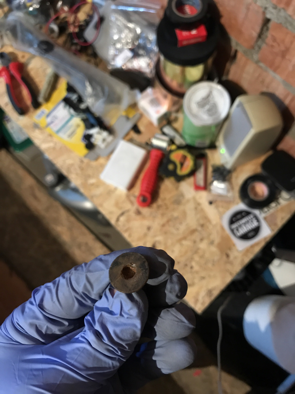 Установка автокорректора наклона фар — BMW 5 series (E39), 2,5 л., 1997 ...