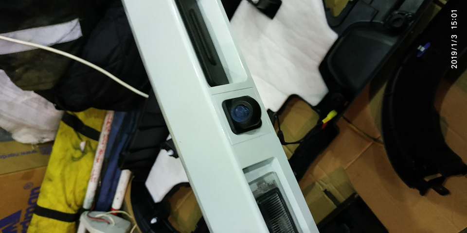 Врезаем камеру — Lada Vesta SW (1G)