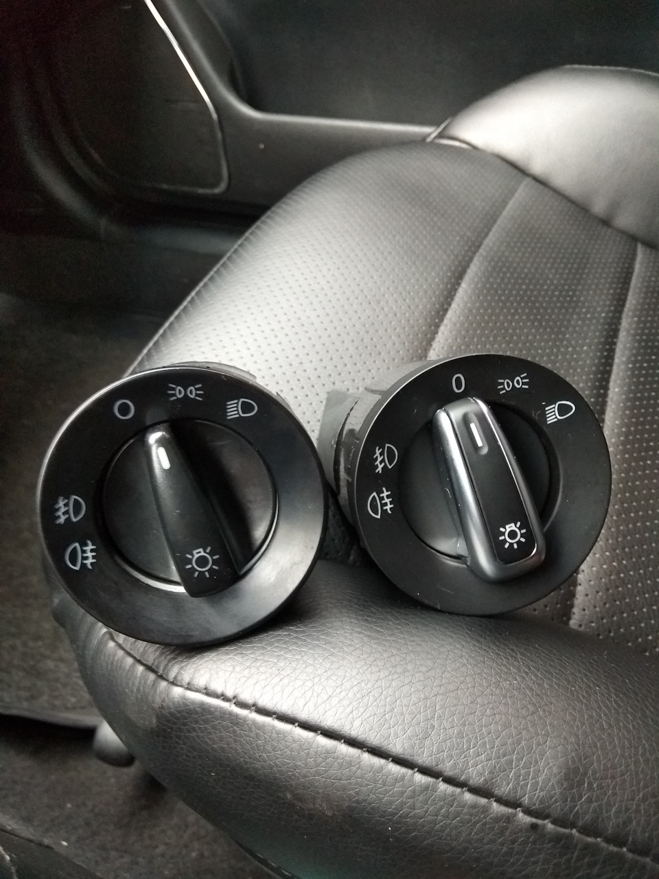 Хочу покрасить накладки на зеркала — Lada Приора седан, 1,6 л, 2012 ...