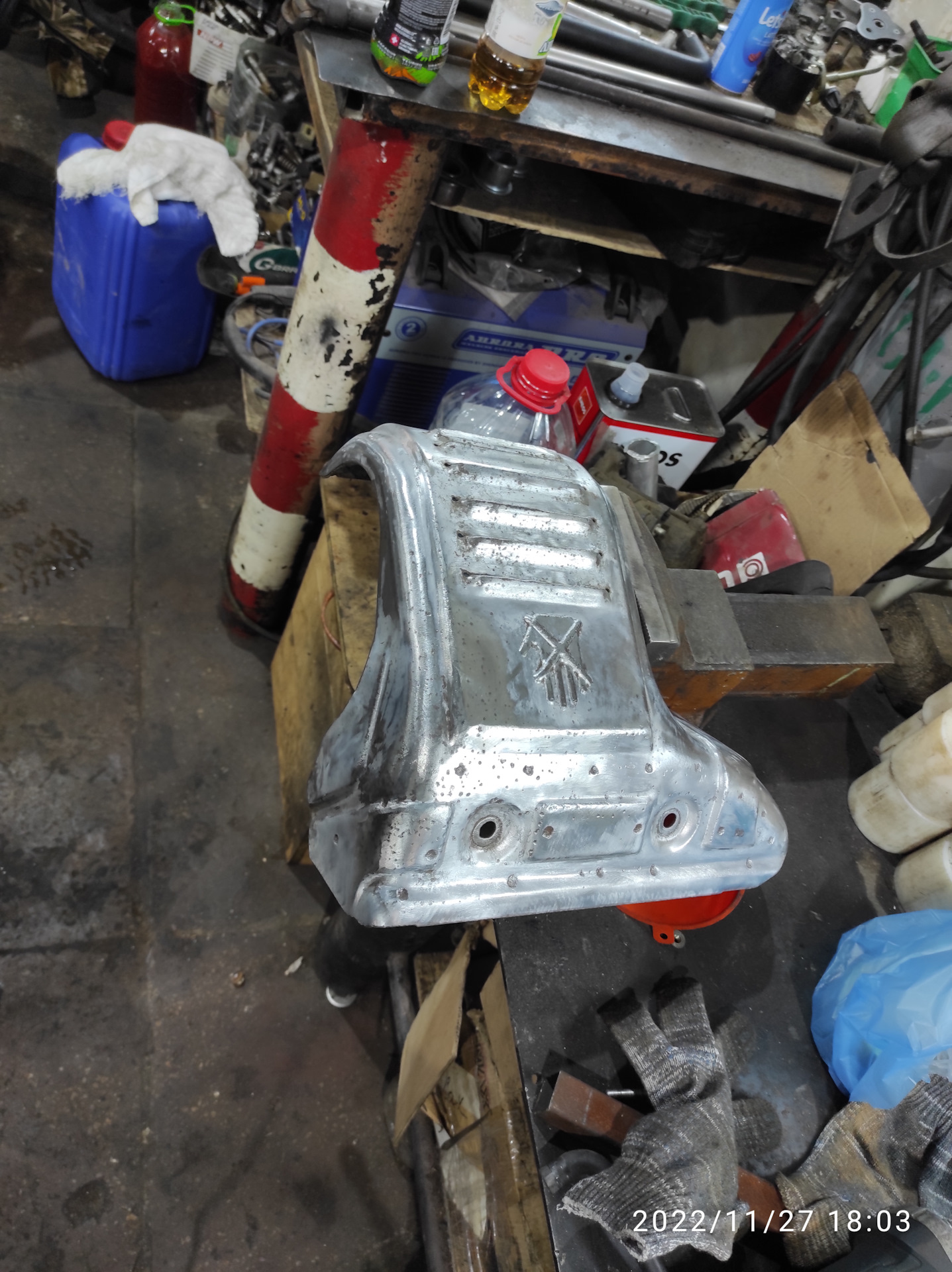 Теплоэкран выпускного коллектора. — Toyota Caldina (210), 2 л, 1999 ...