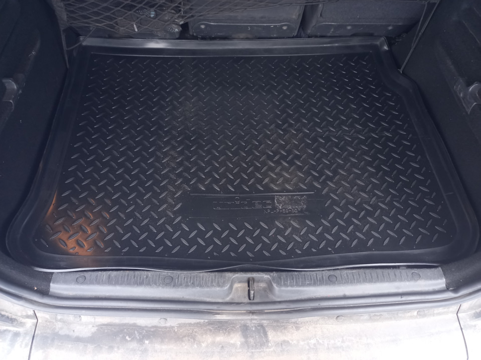Рено Сценик2 коврик в багажник — Renault Scenic II, 1,5 л, 2008 года ...