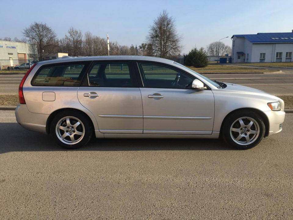 Диски на лето — Volvo V50, 1,6 л, 2012 года | колёсные диски | DRIVE2
