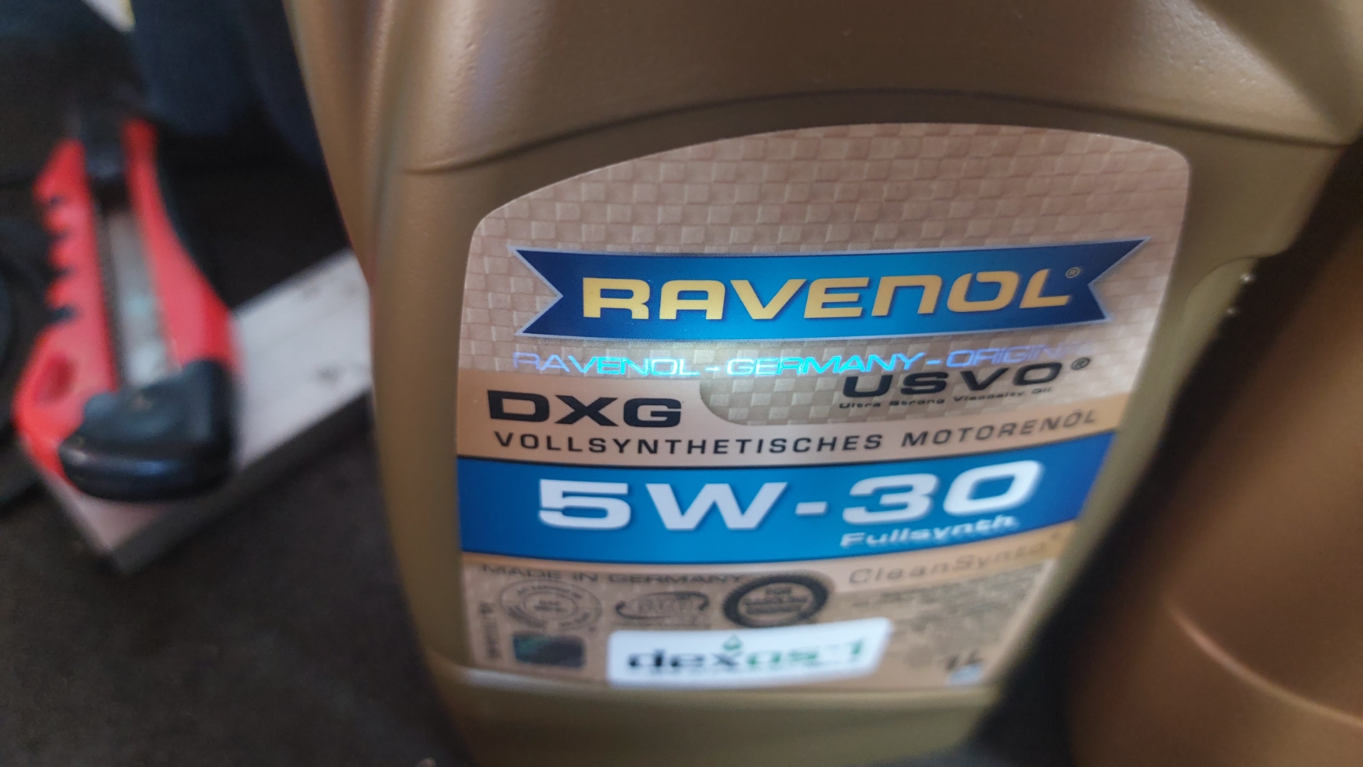 Равенол dxg 5w30. Ravenol DXG бочка. Равенол DXG lv. 1370351 Ravenol. Смазка Ravenol 134010700503000.