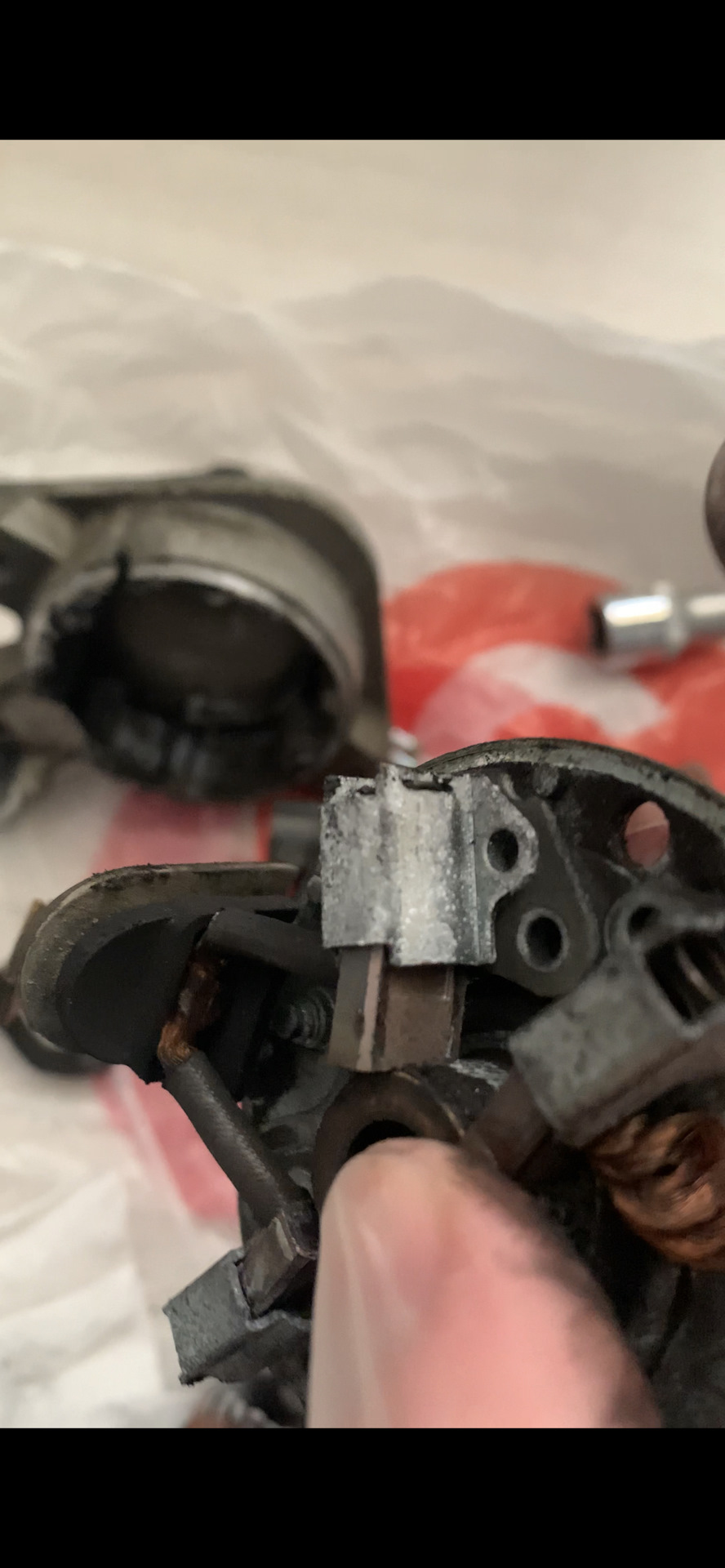 Стартер на киа серато 1. Стартер на киа серато 2009. Стартер kia cerato 2. Церато 2 снять стартер. 6.