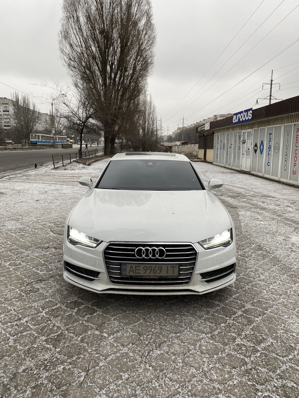 Тонировка лобового стекла — Audi A7 Sportback (1G), 3 л, 2016 года | тюнинг  | DRIVE2