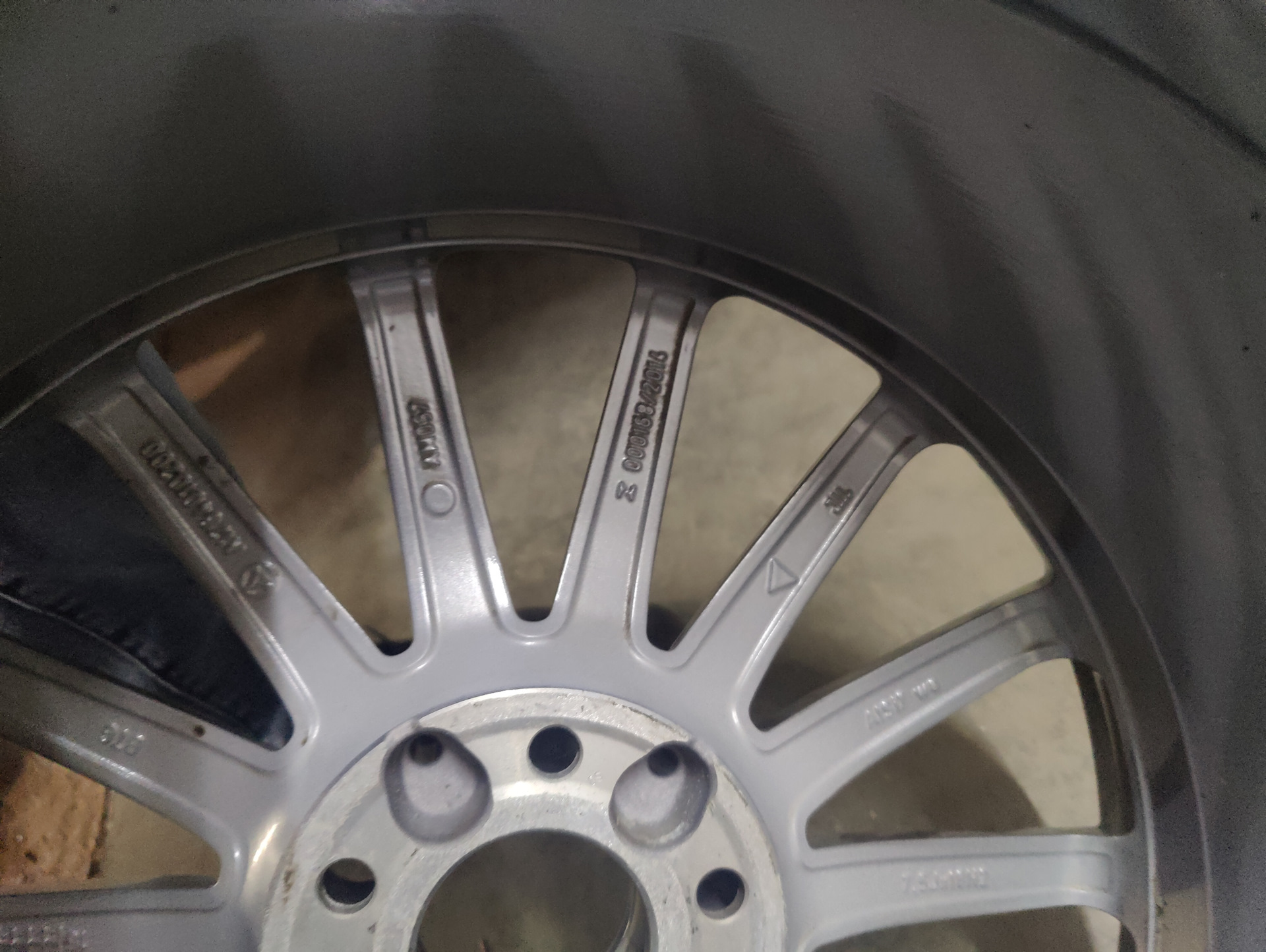 Колеса: Зимние 225/45/18. Липучка — Mercedes-Benz B-Class (W246), 1,6 л ...
