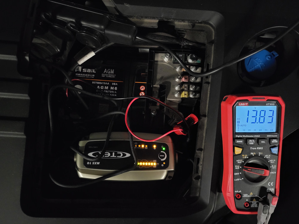 Зарядка штатного аккумулятора Sail AGM — Exeed TXL, 2 л, 2022 года ...