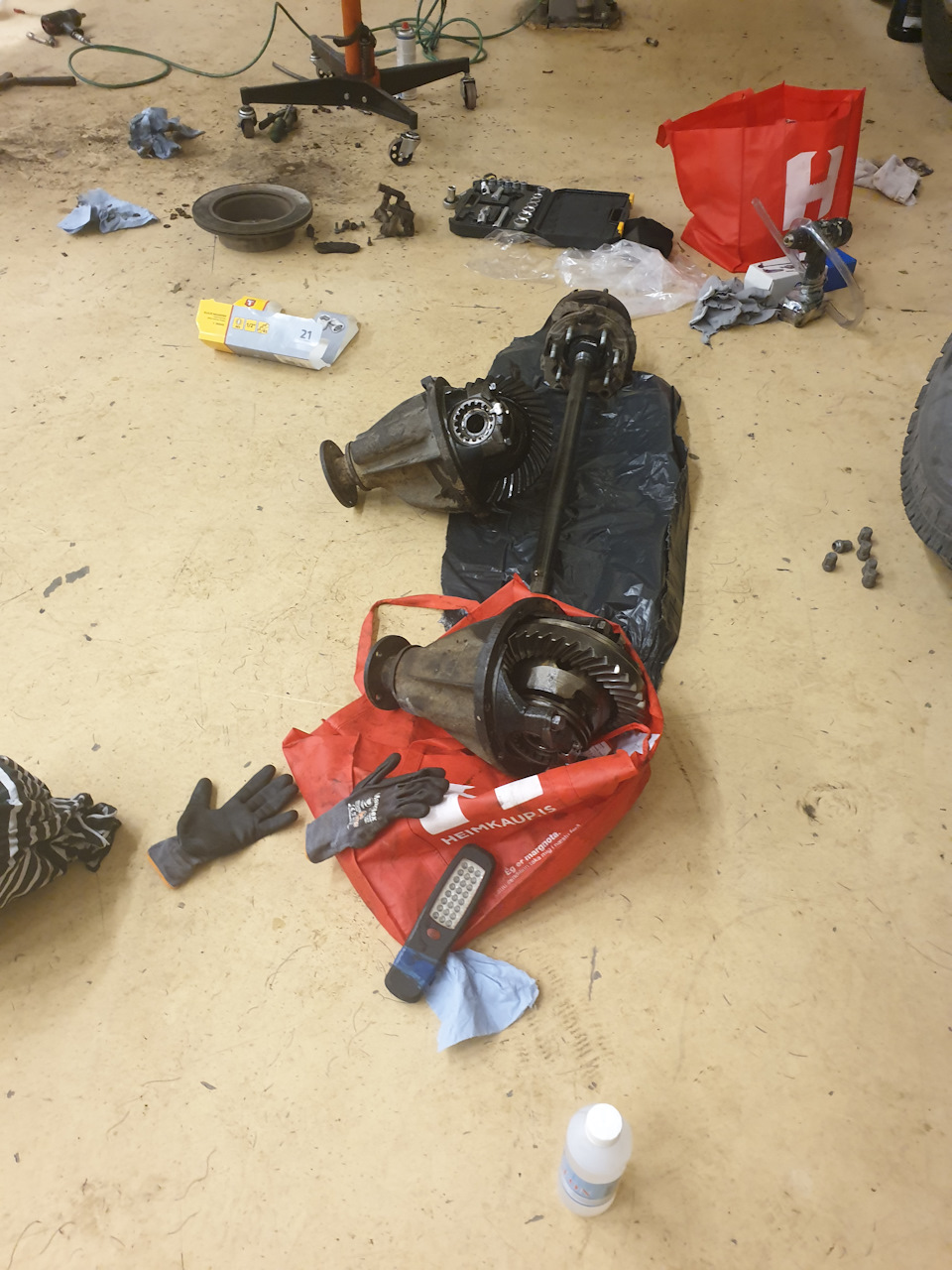 стал подвывать мост под нагрузкой на скорости 60-70 — Nissan Patrol ...