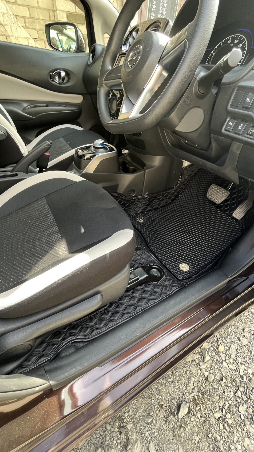 Ковры в салон из Экокожи + Ева — Nissan Note e-Power, 1,2 л., 2018 года ...