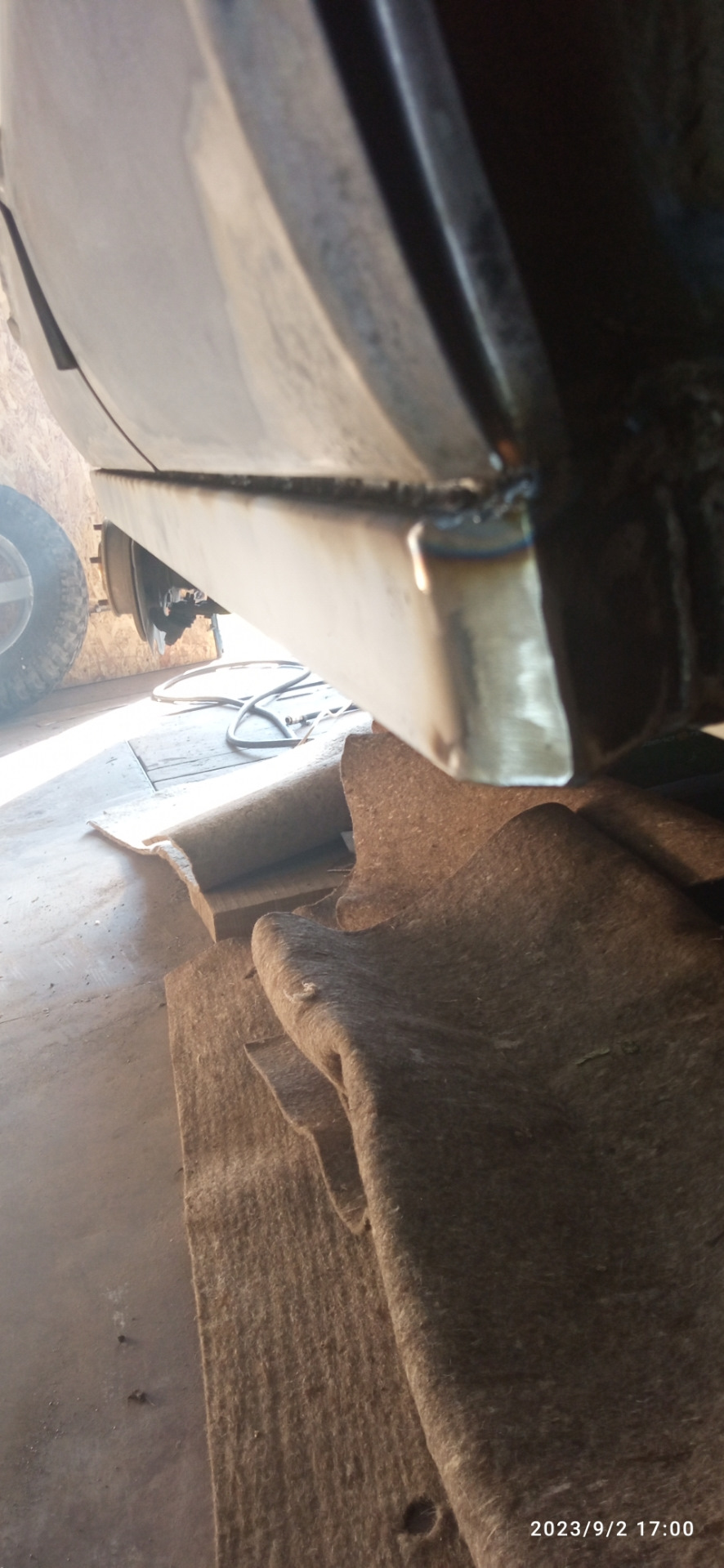 Замена порогов на проф трубу — Chevrolet Niva, 1,7 л, 2008 года ...