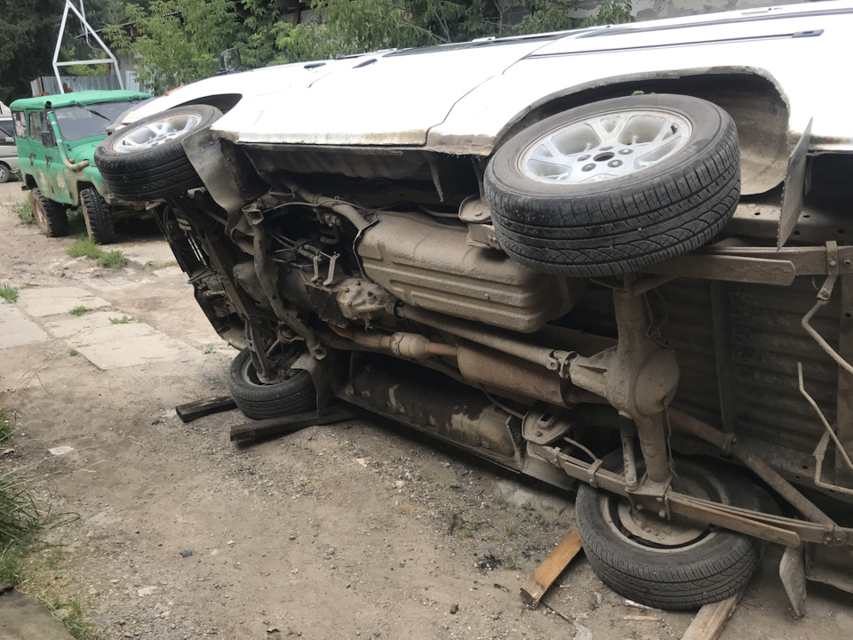 Mercedes benz sprinter 2021 салон. Canbus декодер для mitsubishi outlander 3 v 2. Мерседес бенц т1 пассажирский. Бус установка. Обшивка салона грузового автомобиля.