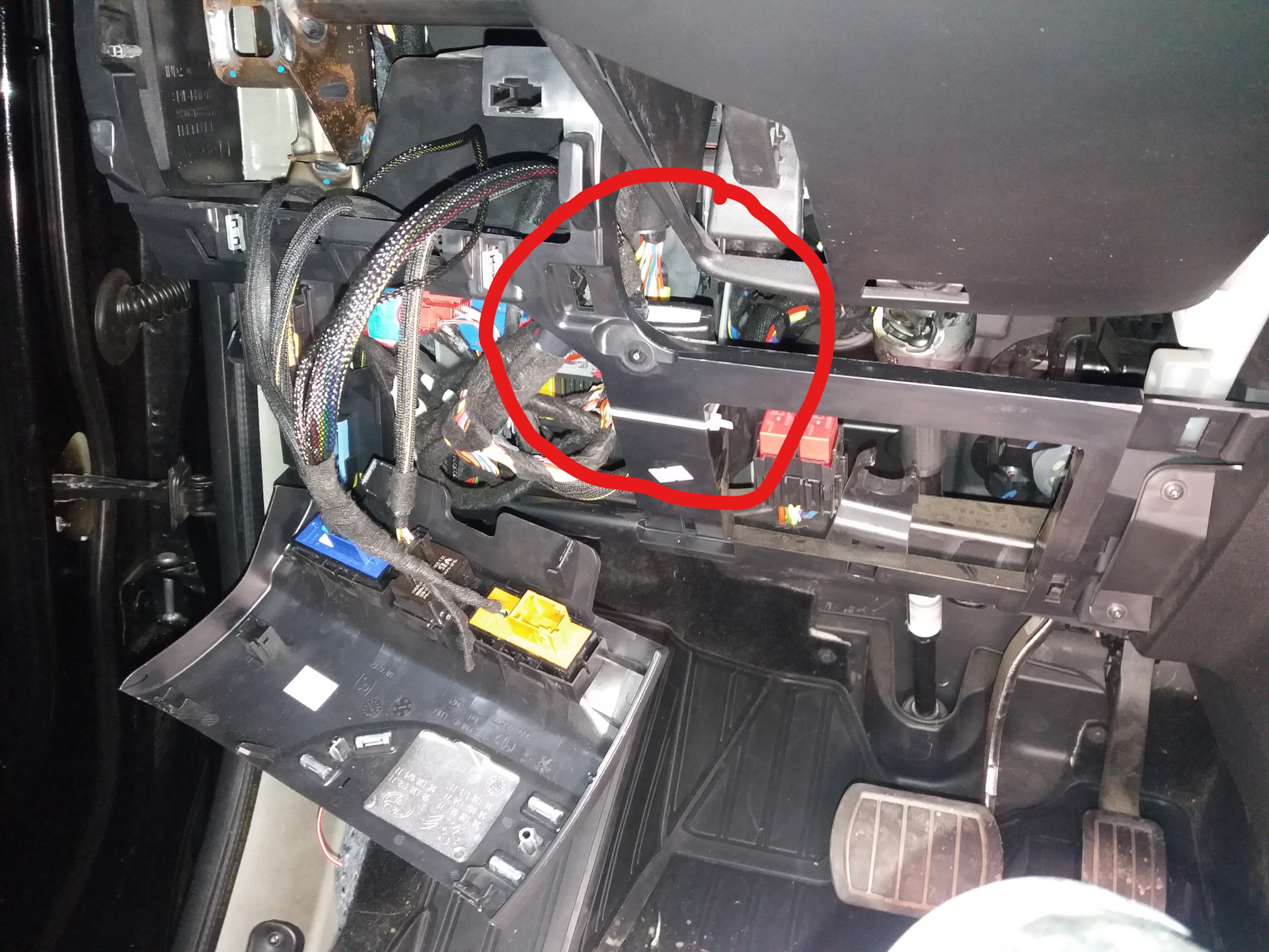 Предохранитель вебасто пежо тревеллер Webasto, Webasto - на связи Altox WBUS-5 - Peugeot Traveller, 2 л, 2019 года тюн