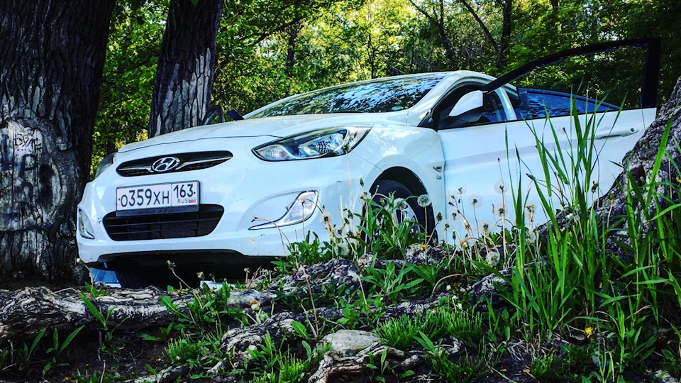 Hyundai Solaris 1.6 бензиновый 2011 | Белая солярка на DRIVE2