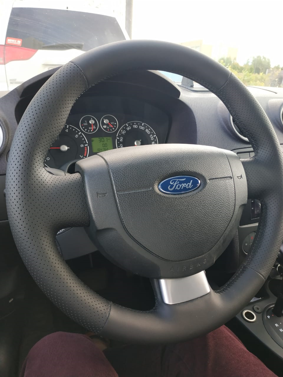 Как снять руль на форд фьюжн 1.6 Обшил руль - Ford Fusion, 1,6 л, 2008 года своими руками DRIVE2