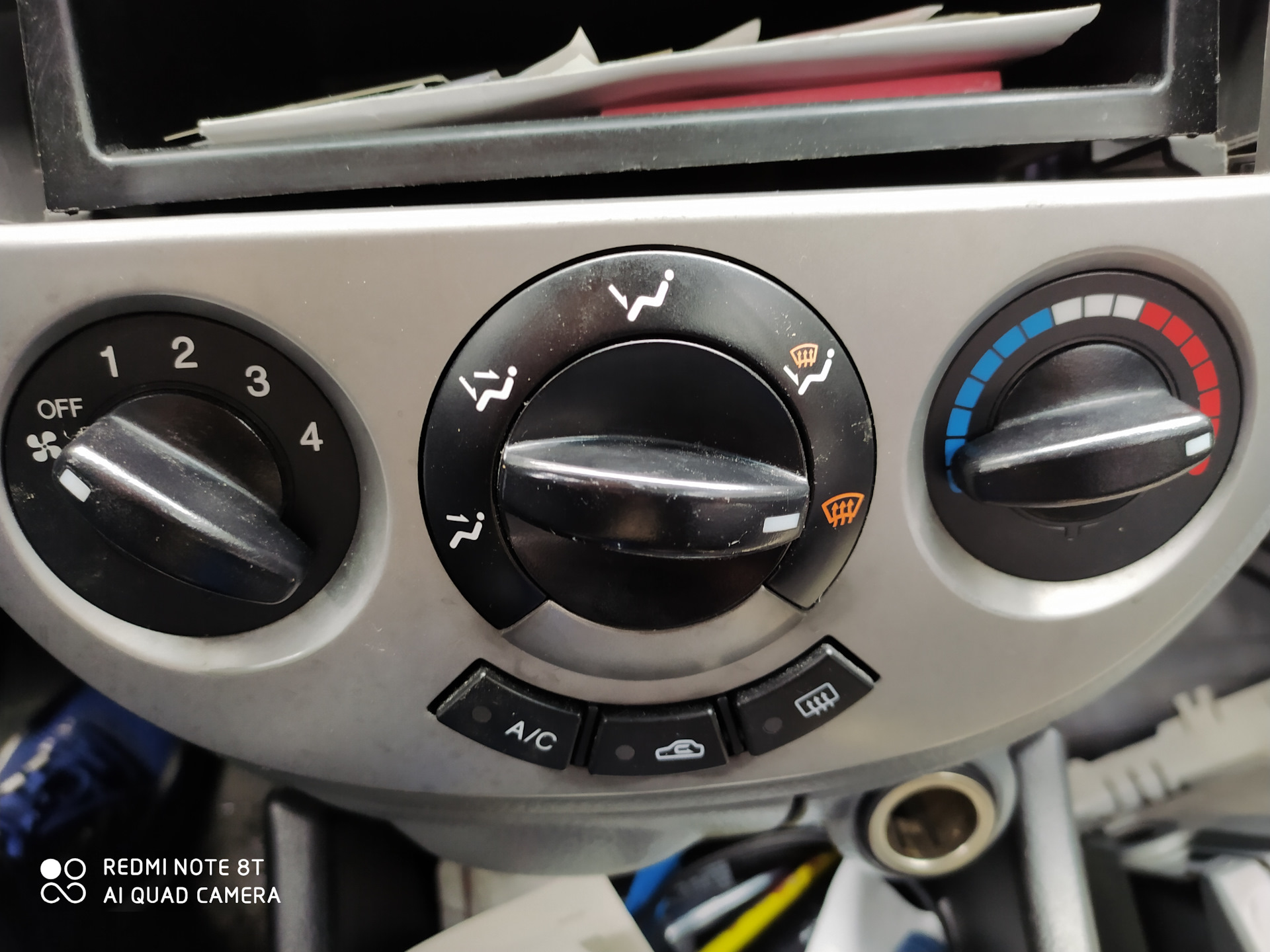 Лачетти 2008 блок управления кондиционером. 6. Лачетти не включается кондиционер. 6. Блок кондиционера лачетти.