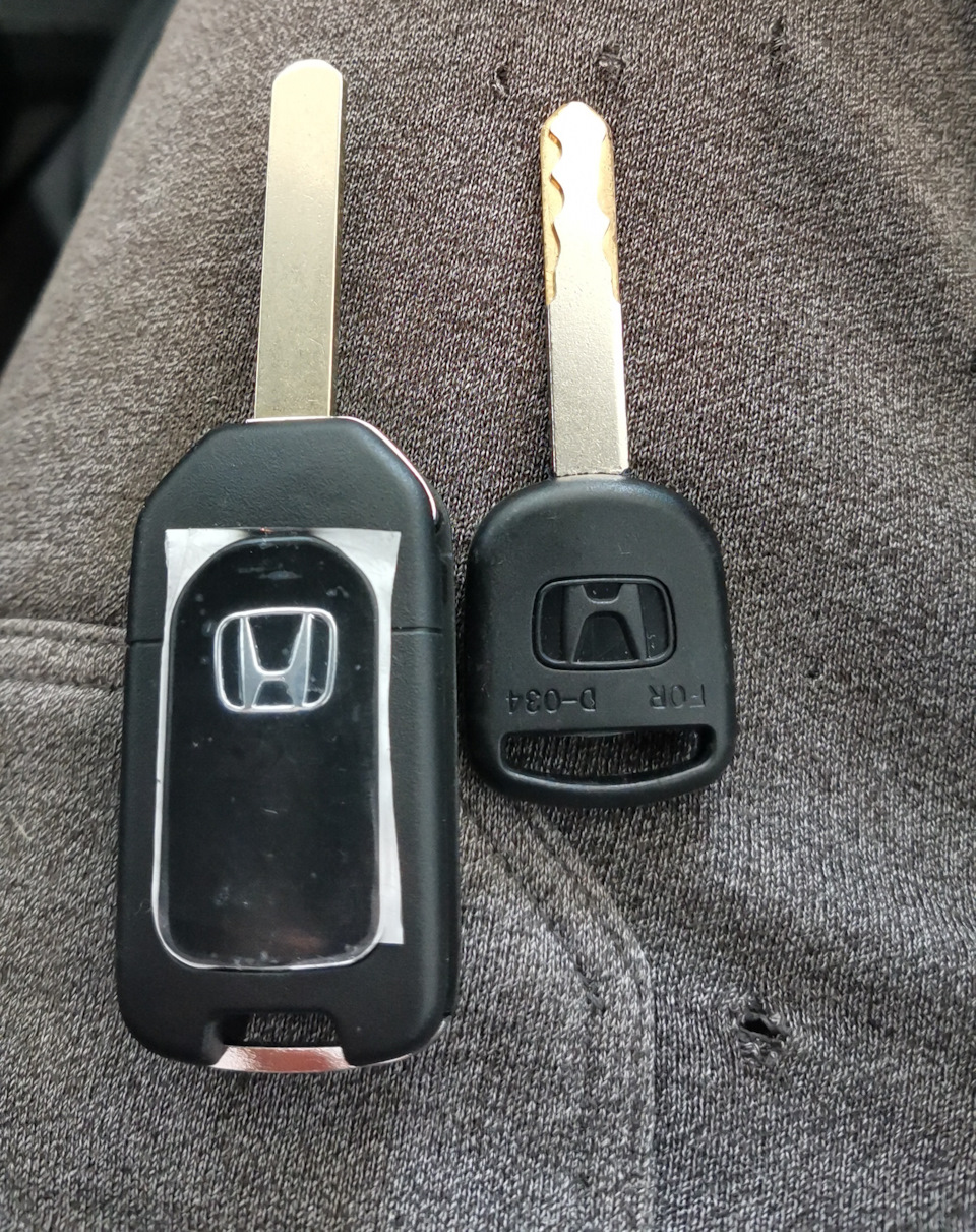 Корпус выкидного ключа Honda — Honda Fit Shuttle (1G), 1,3 л, 2011 года ...